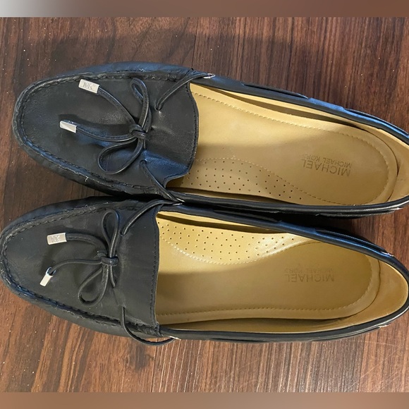 Michael Kors Loafers, Black, Size 8.5 - Picture 1 of 6
